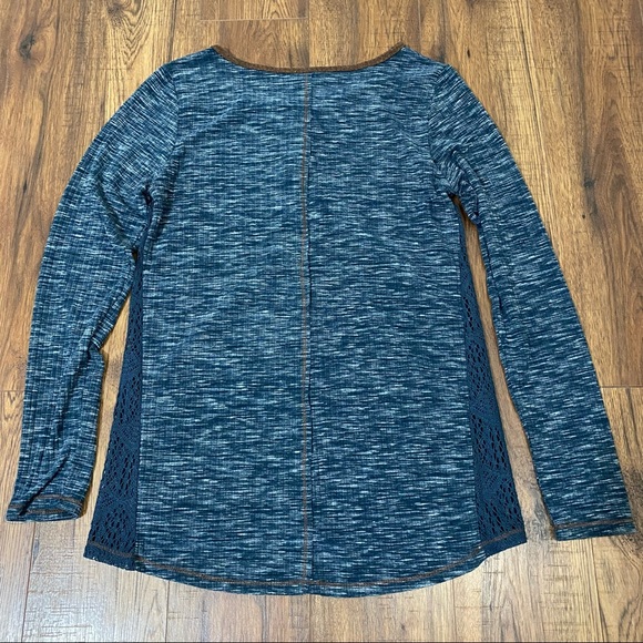 Hem & Thread long sleeve tee with lace - Picture 17 of 17